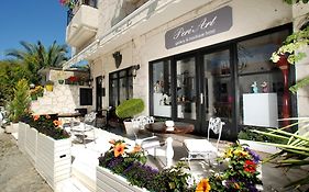Peri Art Hotel